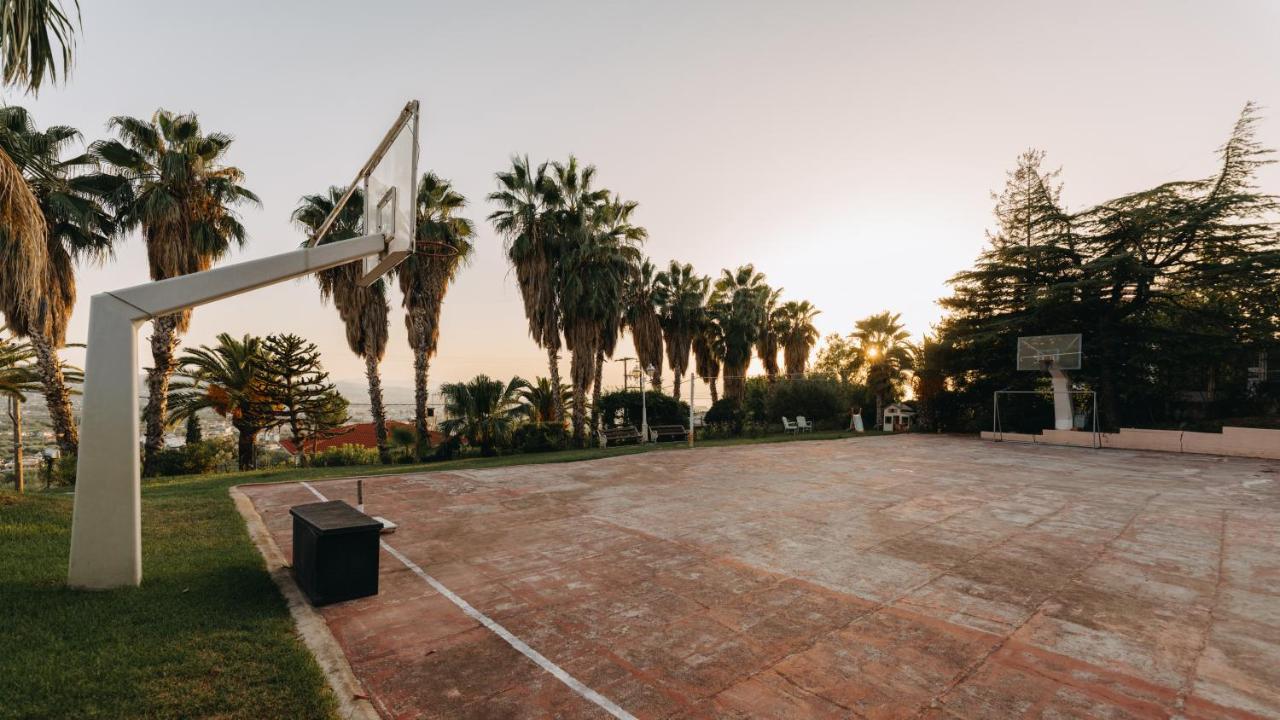 Crystal Villa Patras Exterior foto